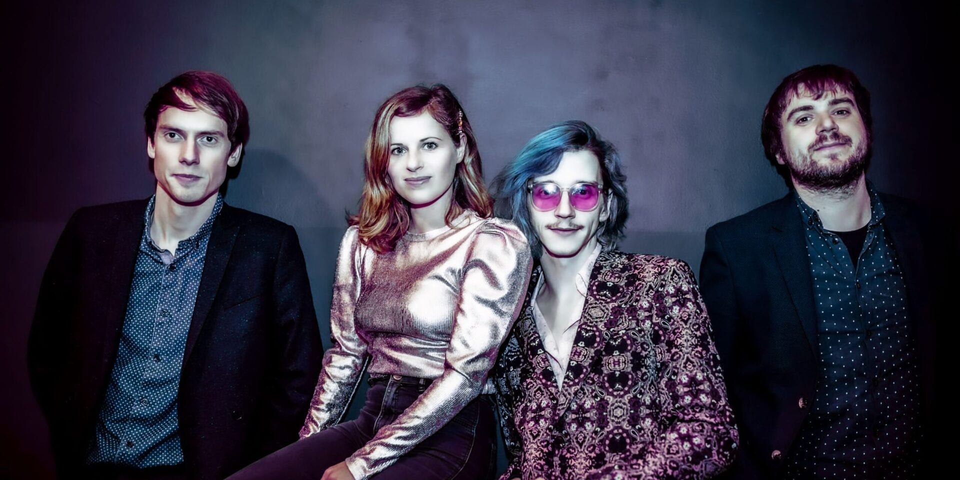 26/27 – KaraOkay Live